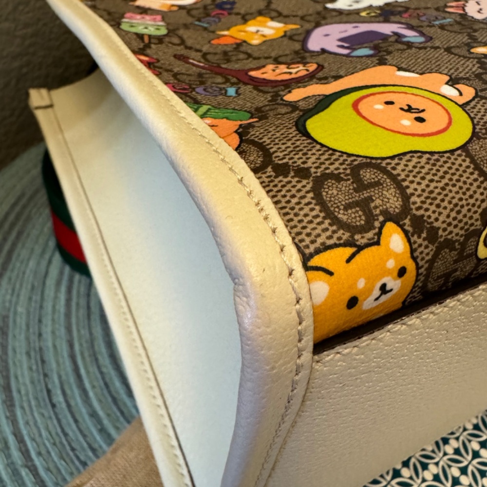 Gucci x Pikarar/Angela Nguyen Animal Print small tote - Picture 9 of 15